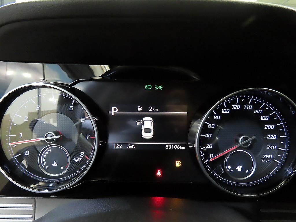 HYUNDAI Grandeur - Vista 9