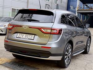 SAMSUNG QM6 - Vista 8