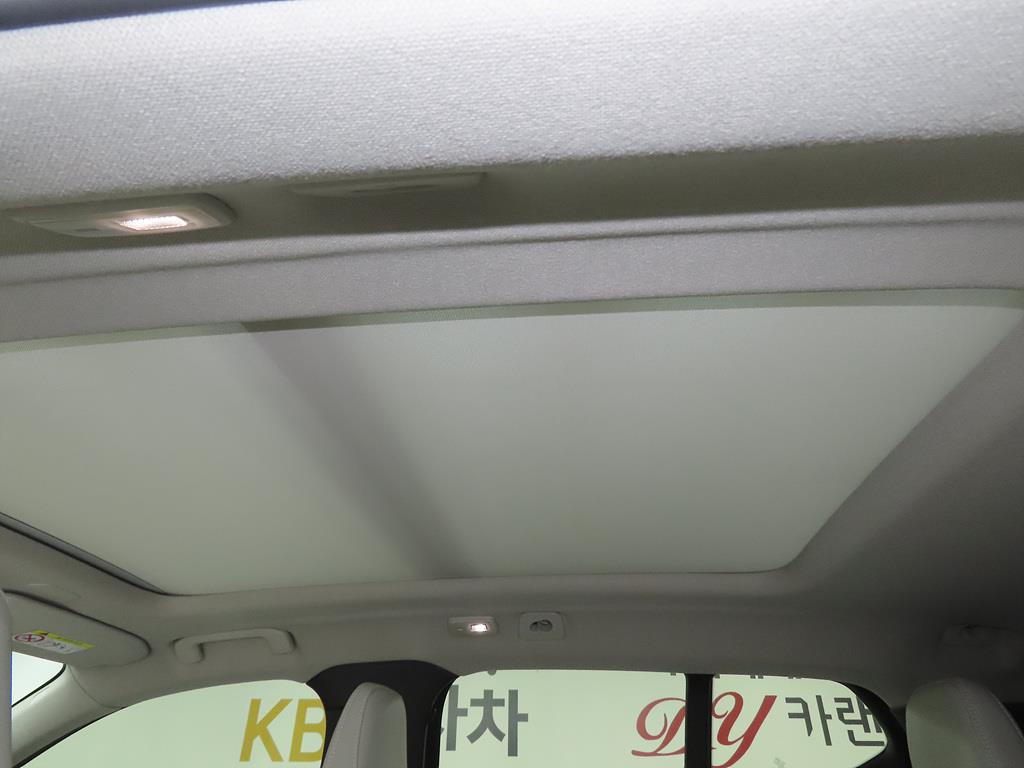 Volvo XC40 2024 Blanco - Importación desde Corea - HF Imports Iquique - Foto 15