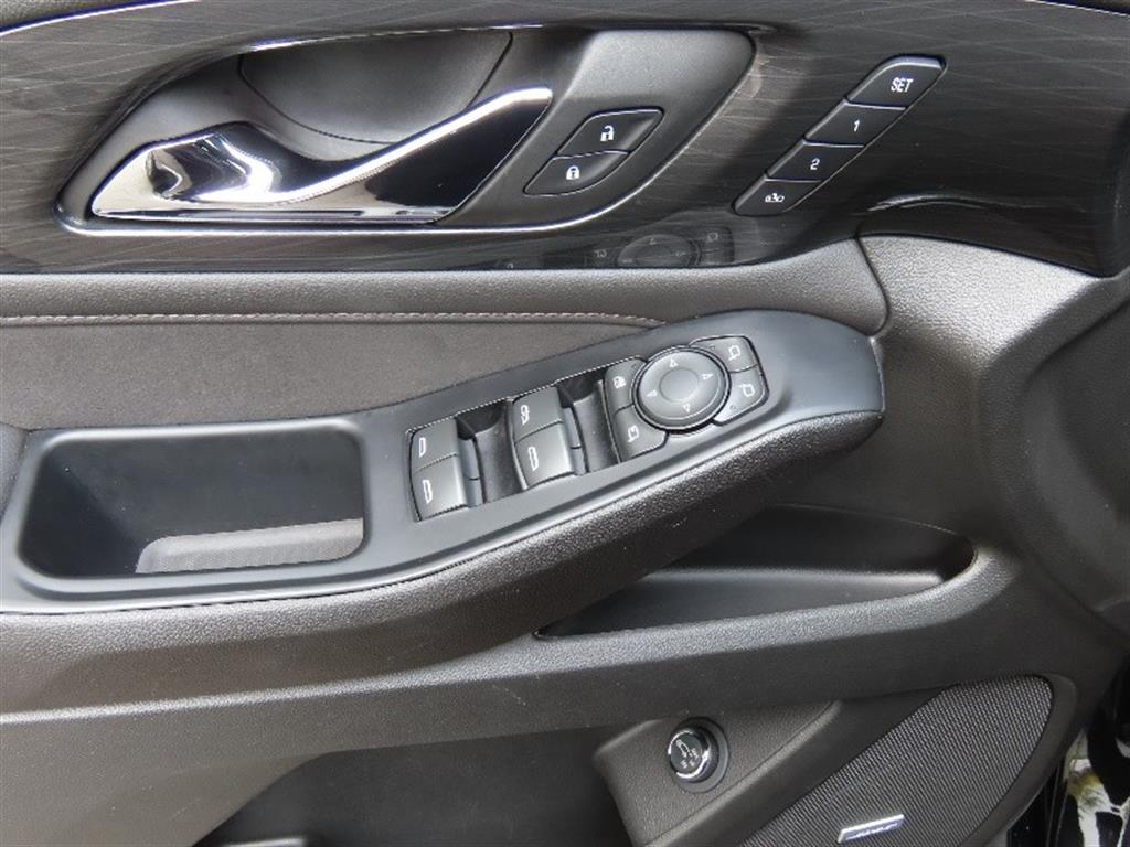 Chevrolet Travers 2023 Negro - Importación desde Corea - HF Imports Iquique - Foto 12