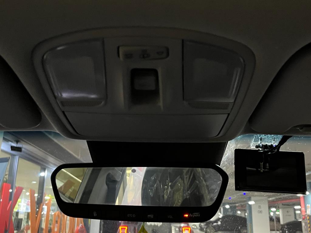 HYUNDAI Kona - Vista 8