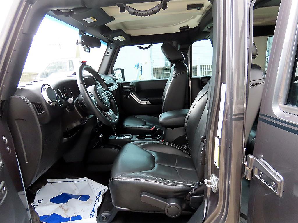 Jeep Wrangler - Vista 5