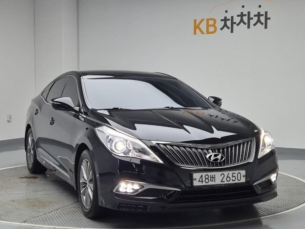 HYUNDAI Grandeur - Vista 3