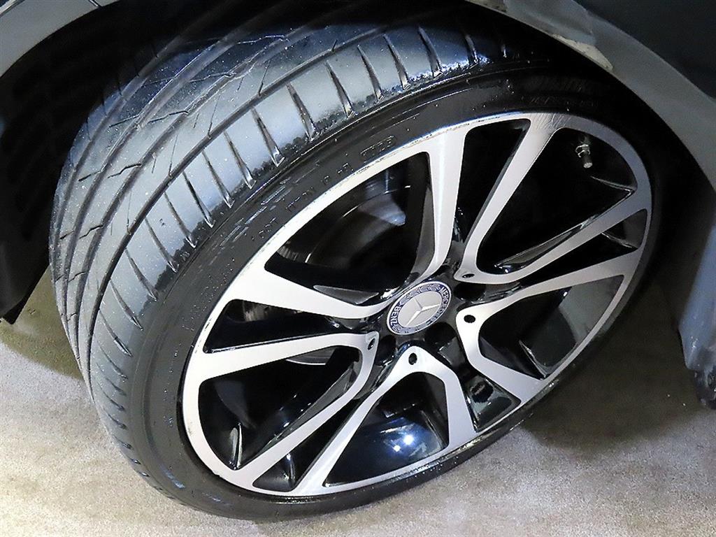 Mercedes Benz E class 2016 Negro - Importación desde Corea - HF Imports Iquique - Foto 20