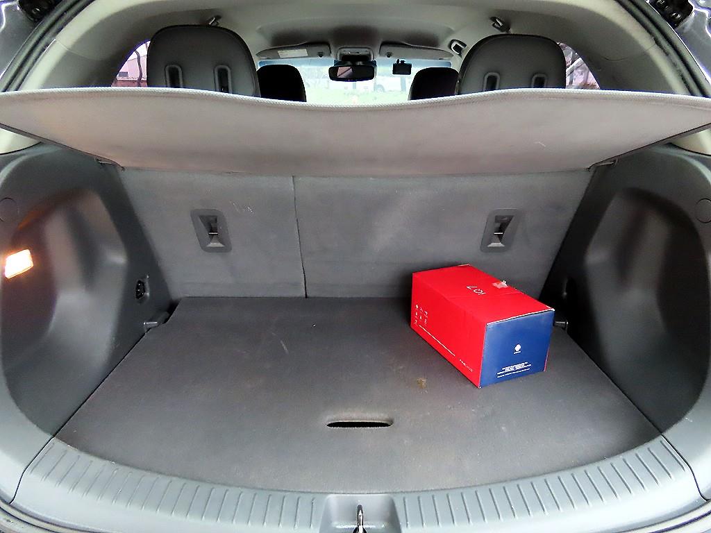 Chevrolet Bolt 2019 Gris - Importación desde Corea - HF Imports Iquique - Foto 17