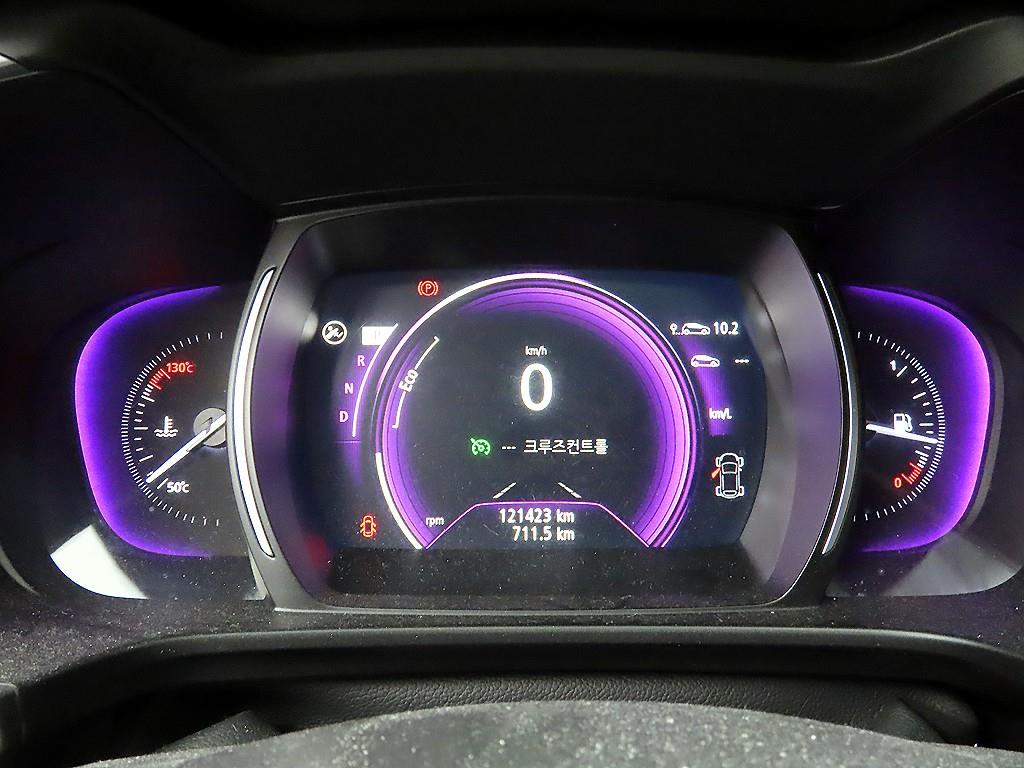 SAMSUNG QM6 - Vista 8