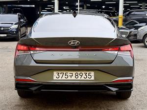 HYUNDAI Avante - Vista 6