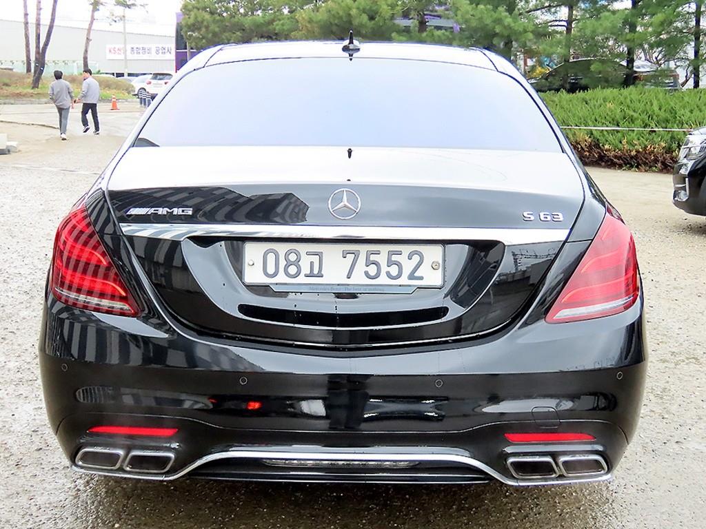 Mercedes Benz S Class - Vista 4