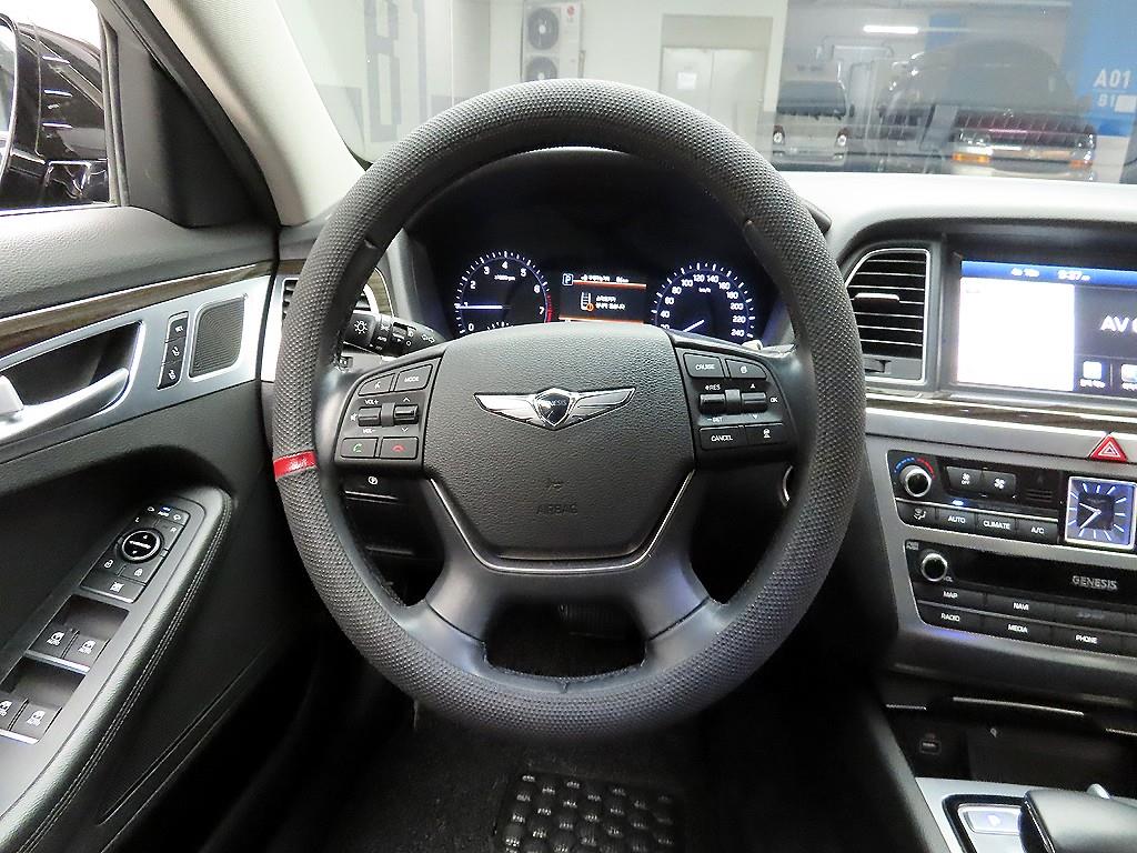 Genesis G80 - Vista 7