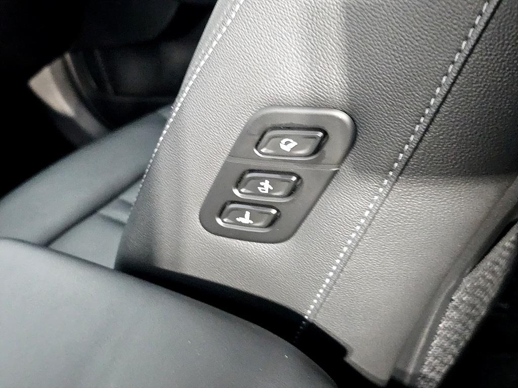 HYUNDAI Sonata - Vista 11