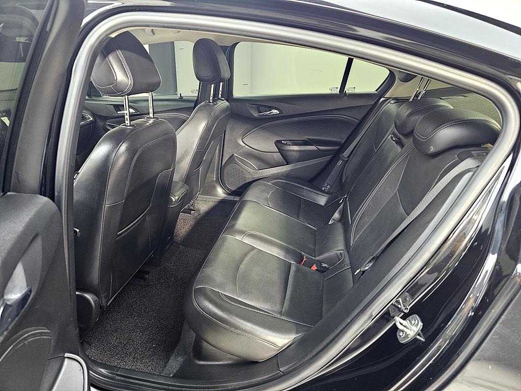 Chevrolet Cruise - Vista 9