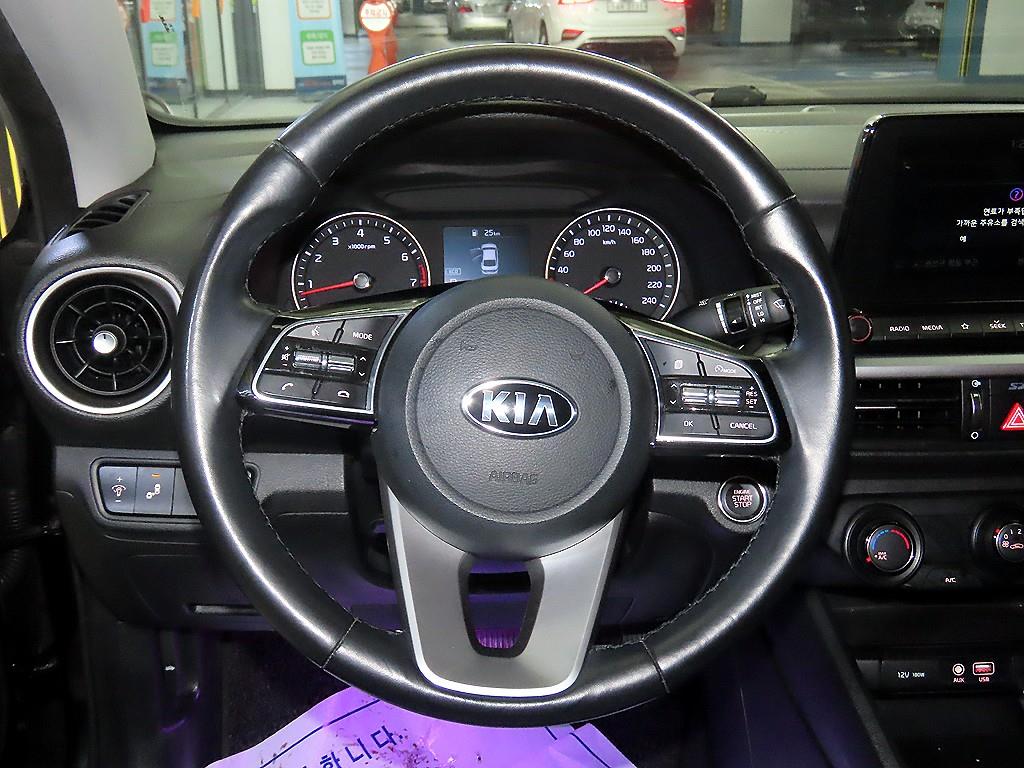 KIA K3 - Vista 8