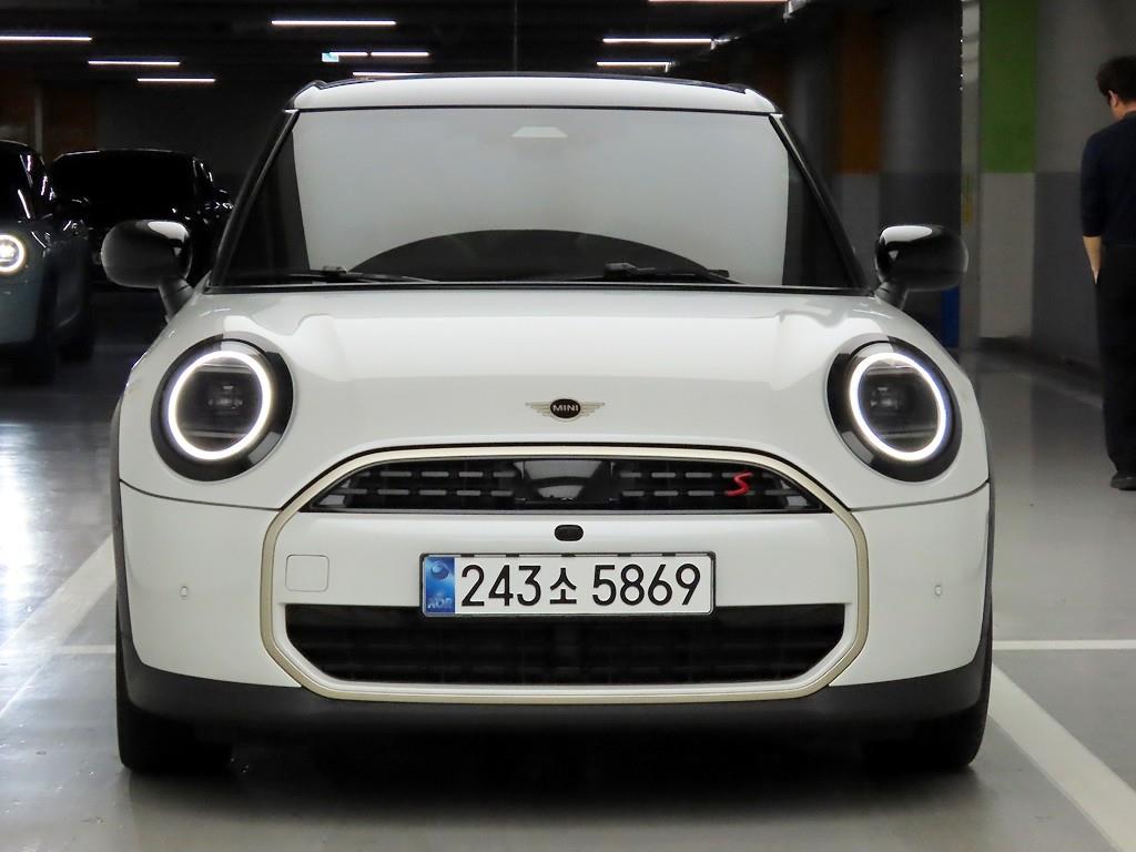 Mini Cooper 2025 Blanco - Importación desde Corea - HF Imports Iquique - Foto 1