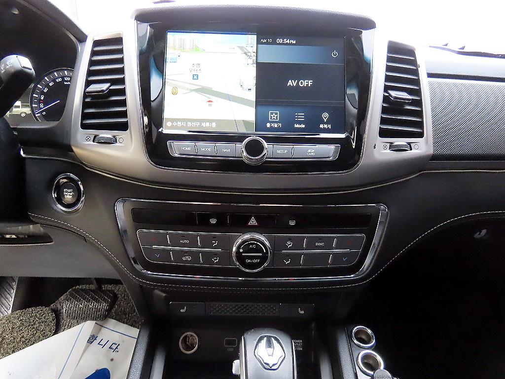 Ssangyong Rexton 2019 Blanco - Importación desde Corea - HF Imports Iquique - Foto 13