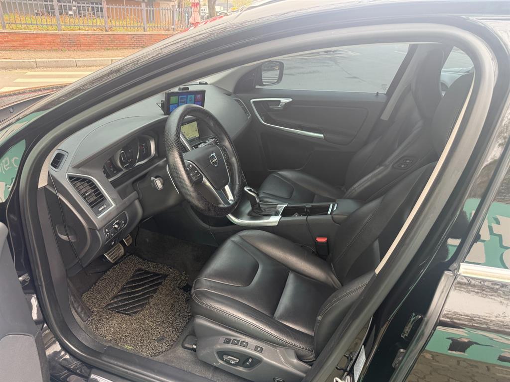 Volvo XC60 - Vista 10