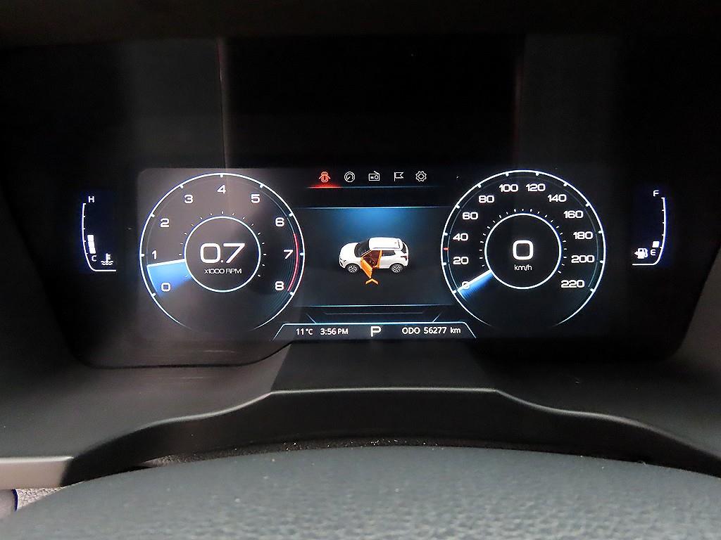 Ssangyong Tivoli - Vista 9