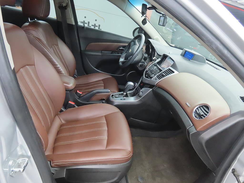 Chevrolet Cruise - Vista 9