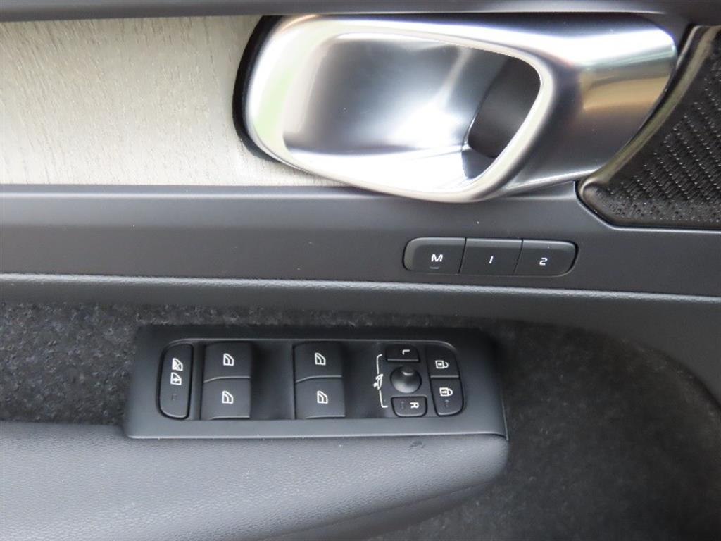 Volvo XC40 2019 Plateado - Importación desde Corea - HF Imports Iquique - Foto 12