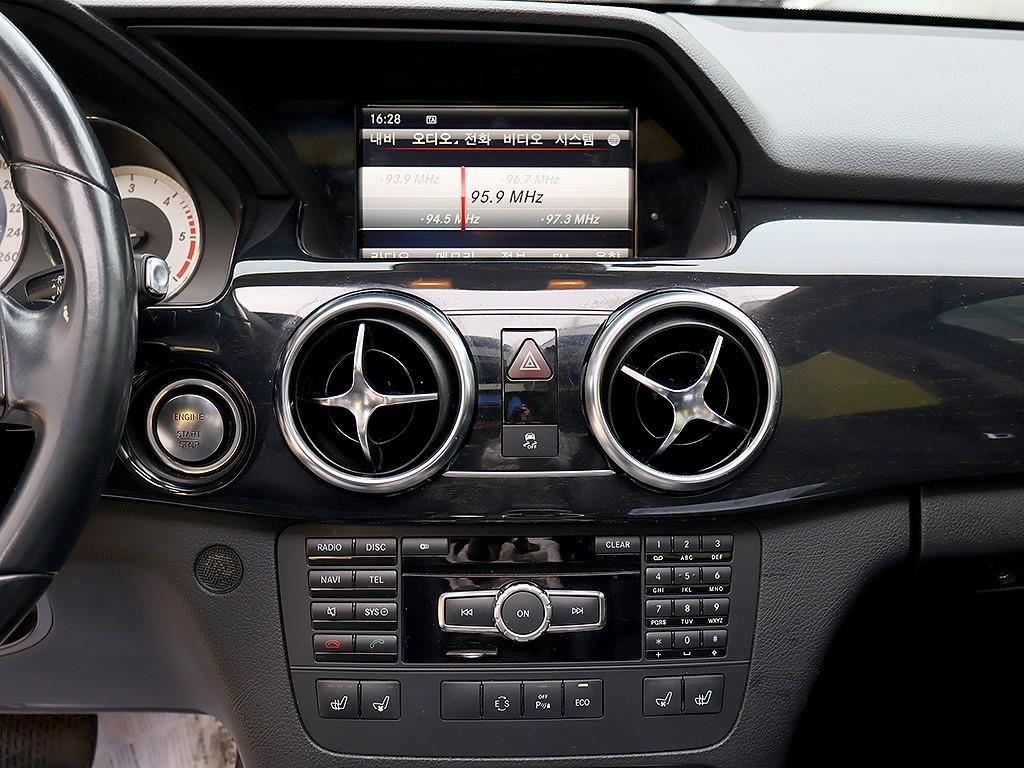 Mercedes Benz GLK Class 2014 Blanco - Importación desde Corea - HF Imports Iquique - Foto 9