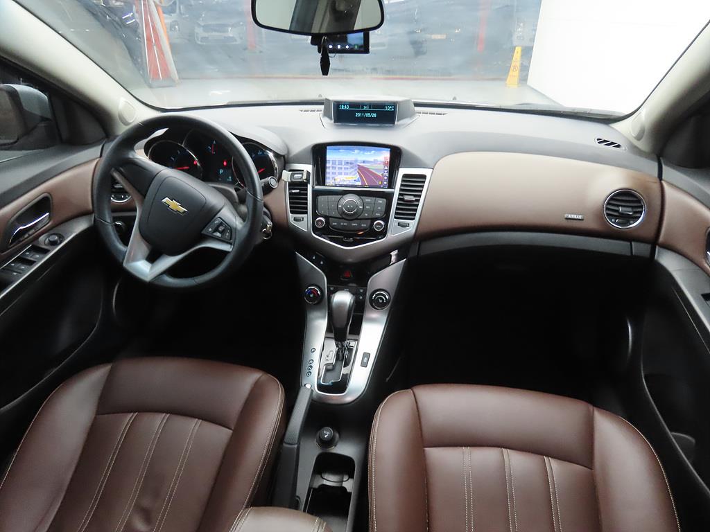 Chevrolet Cruise - Vista 5