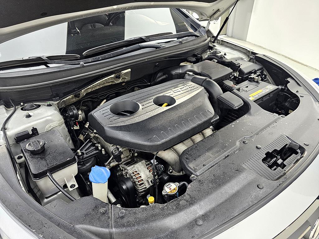 HYUNDAI Sonata - Vista 6