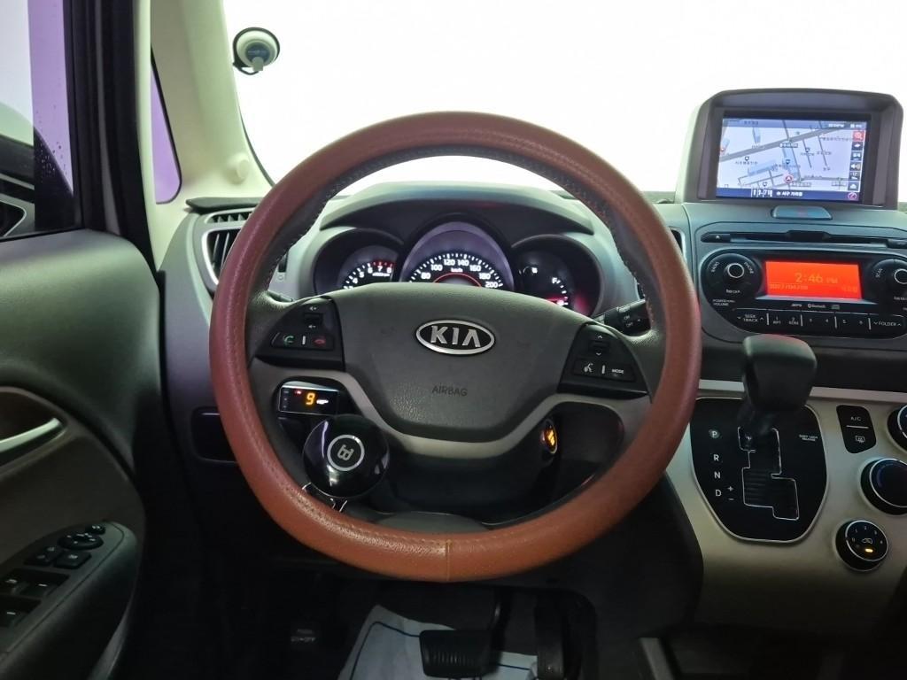 KIA Ray - Vista 10