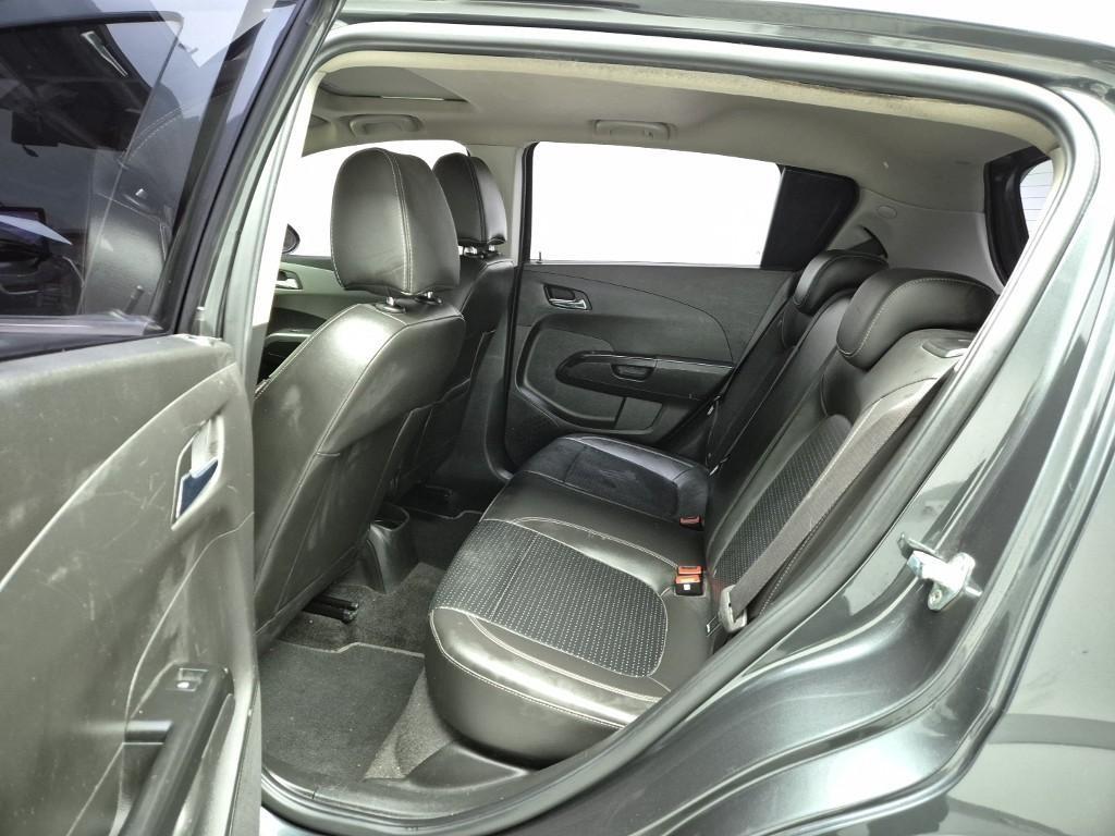 Chevrolet Abeo 2017 Gris - Importación desde Corea - HF Imports Iquique - Foto 18