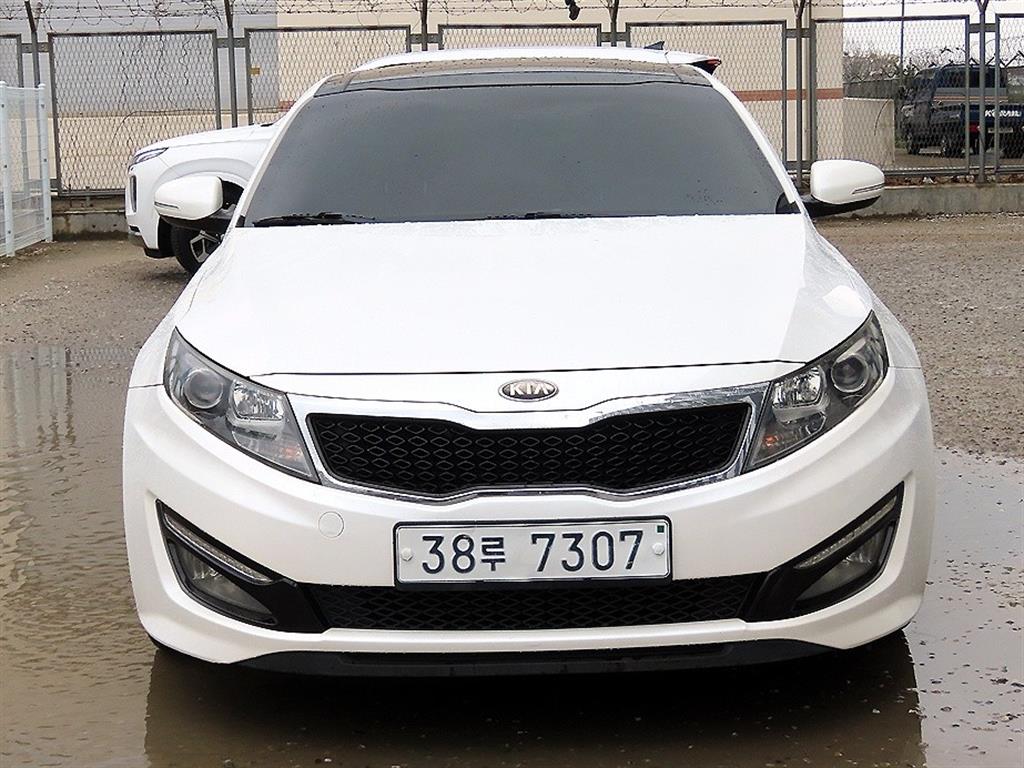 KIA K5 2013 Blanco - Importación desde Corea - HF Imports Iquique - Foto 1