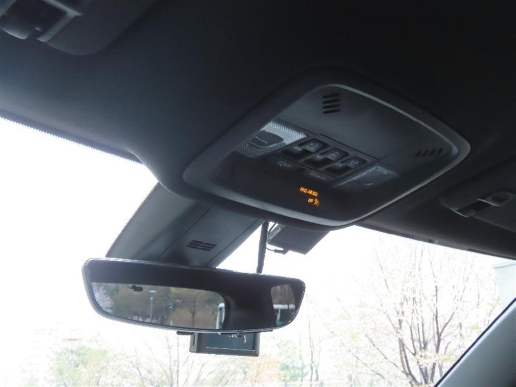 Chevrolet Travers 2023 Negro - Importación desde Corea - HF Imports Iquique - Foto 10