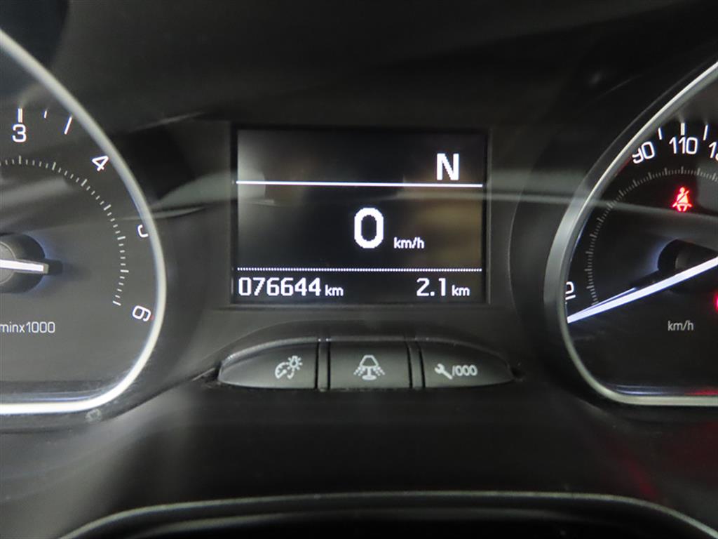 Peugeot 208 - Vista 9