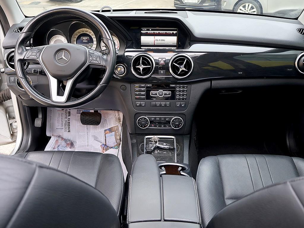 Mercedes Benz GLK Class - Vista 9