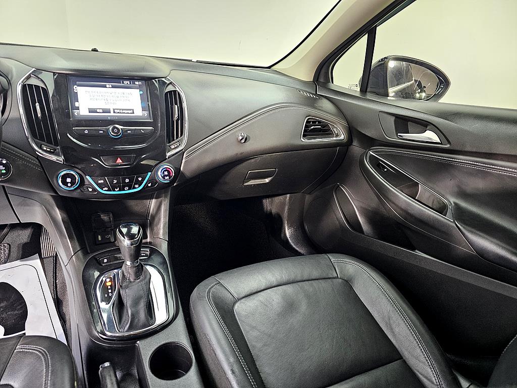 Chevrolet Cruise - Vista 10