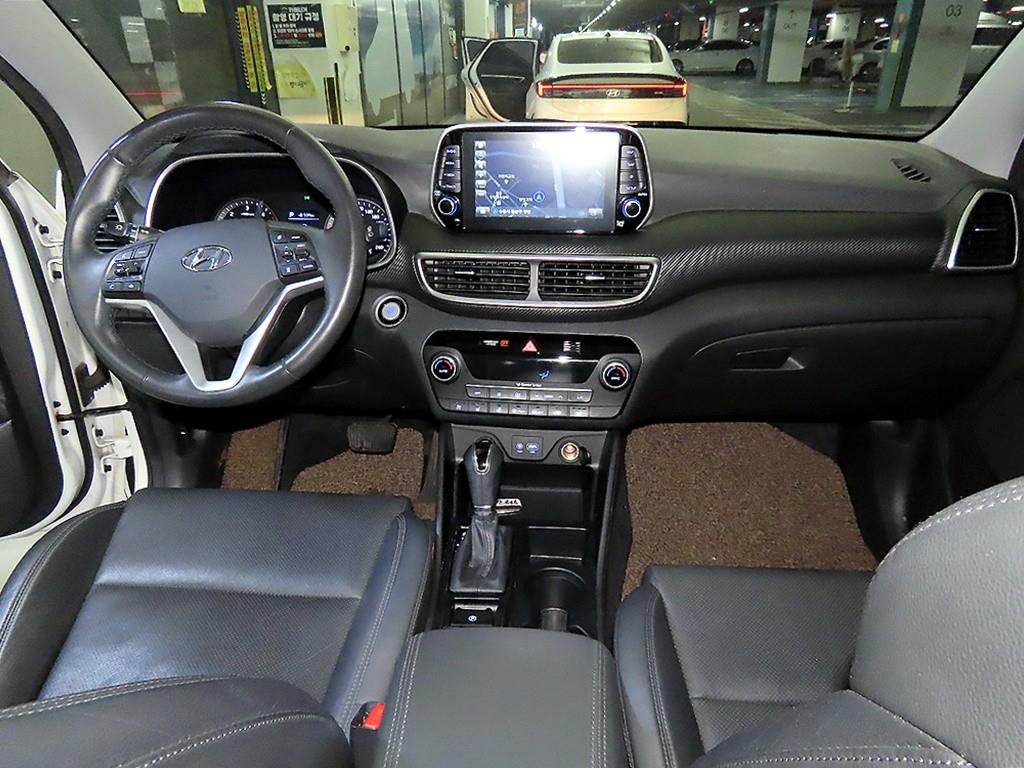 HYUNDAI Tucson - Vista 10