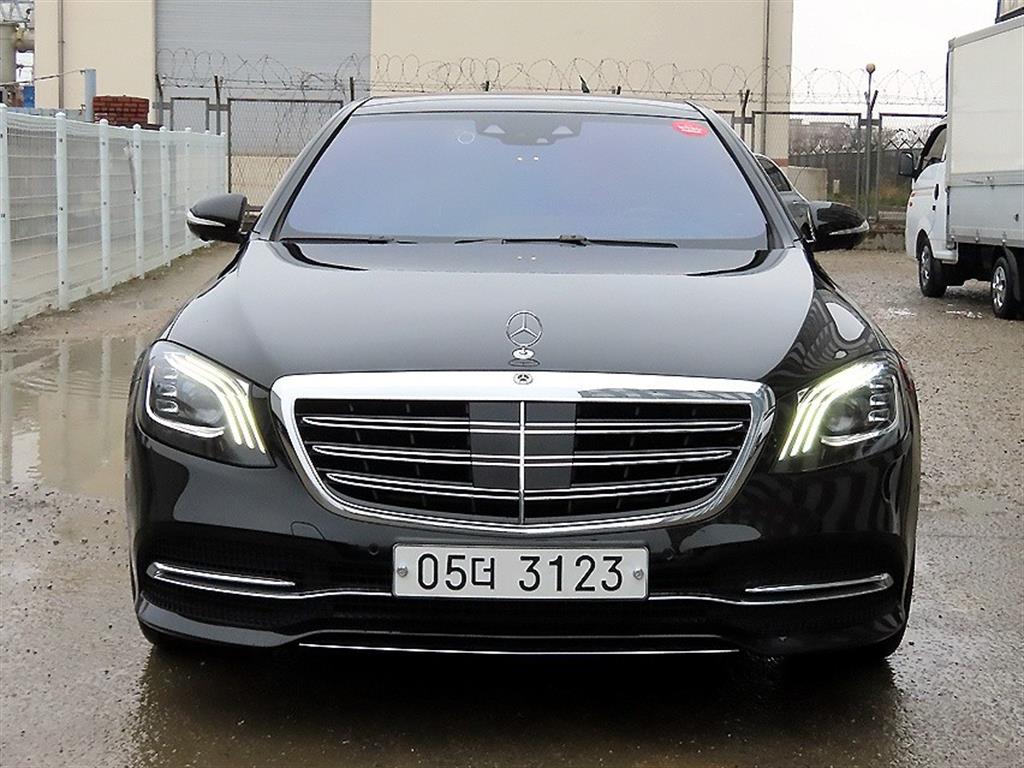 Mercedes Benz S Class 2019 Negro - Importación desde Corea - HF Imports Iquique - Foto 1