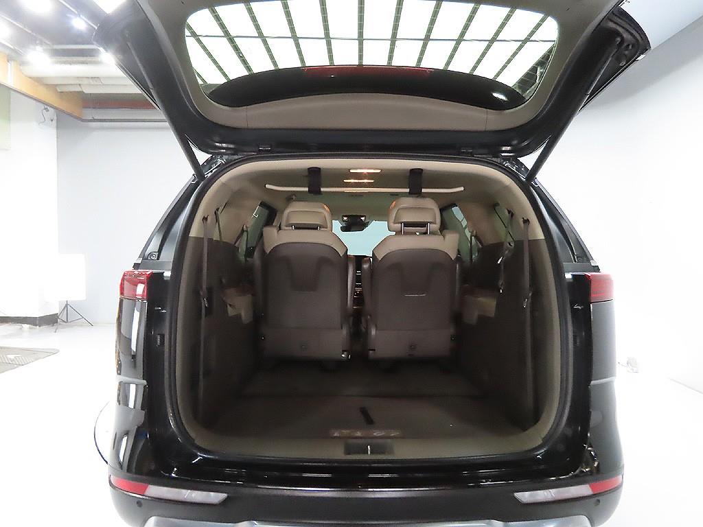 KIA Carnival 2021 Negro - Importación desde Corea - HF Imports Iquique - Foto 9