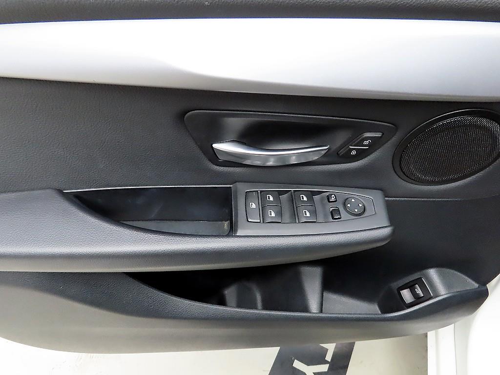 BMW 2 series - Vista 11