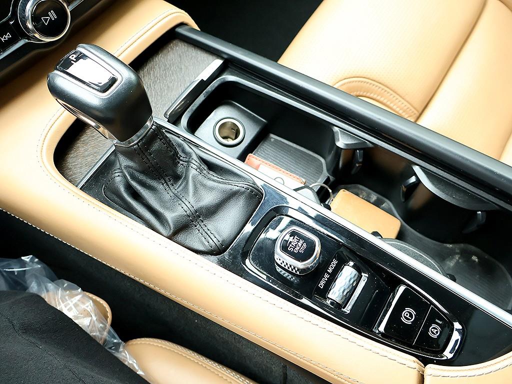 Volvo V90 2018 Café - Importación desde Corea - HF Imports Iquique - Foto 7