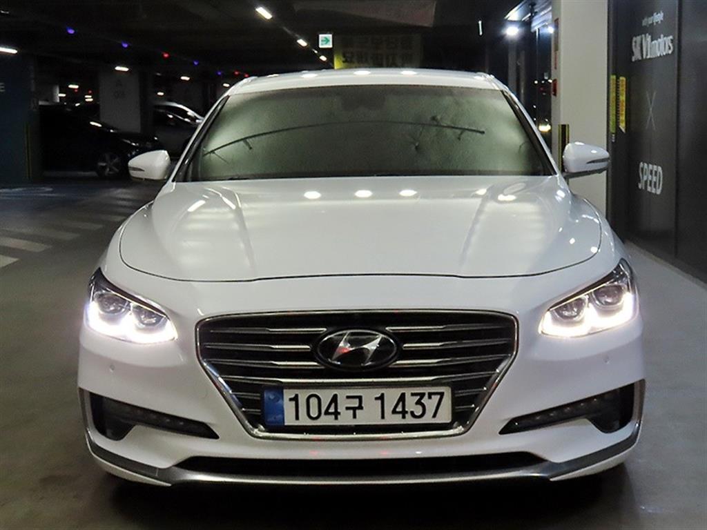 HYUNDAI Grandeur - Vista 2