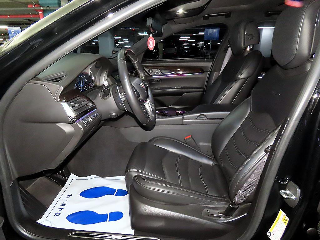 Cadillac CT6 - Vista 6