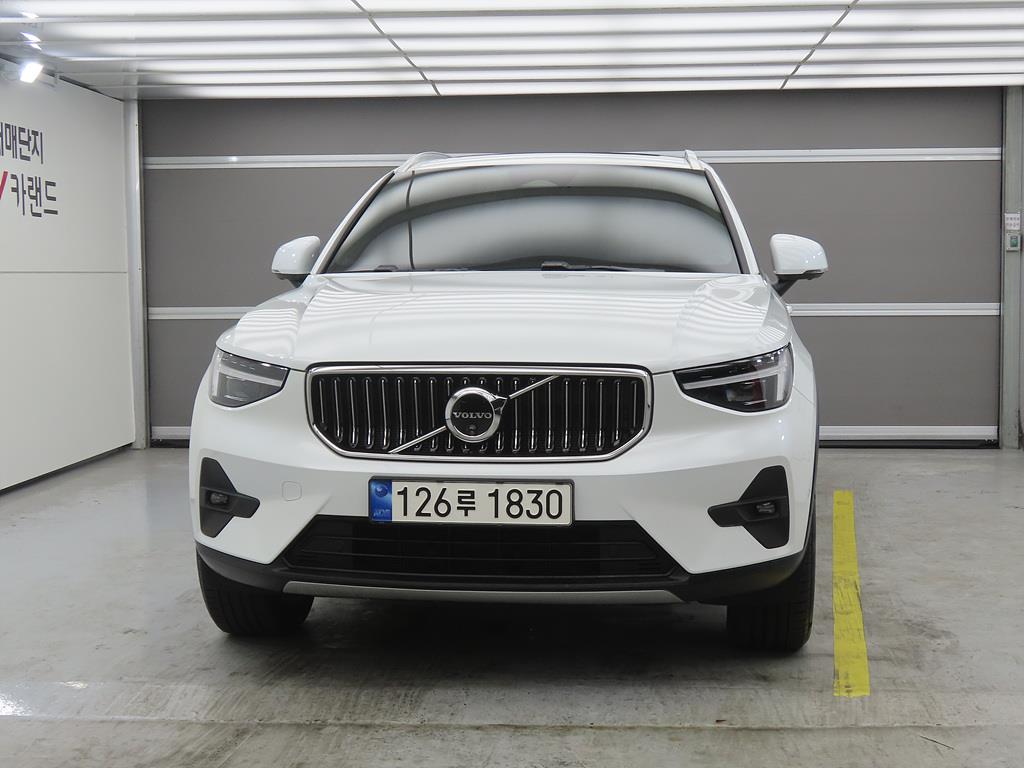 Volvo XC40 - Vista 2