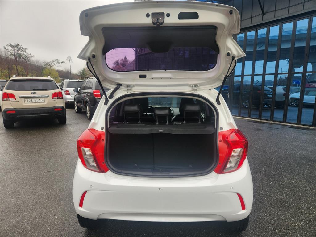 Chevrolet Spark - Vista 6