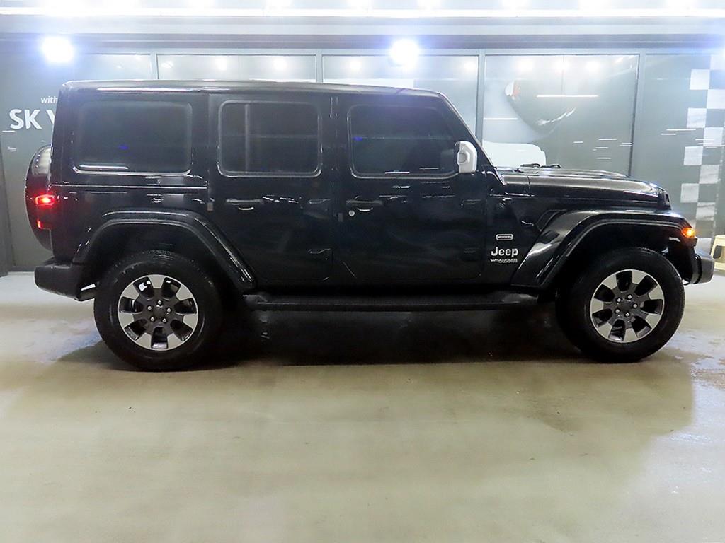 Jeep Wrangler - Vista 3