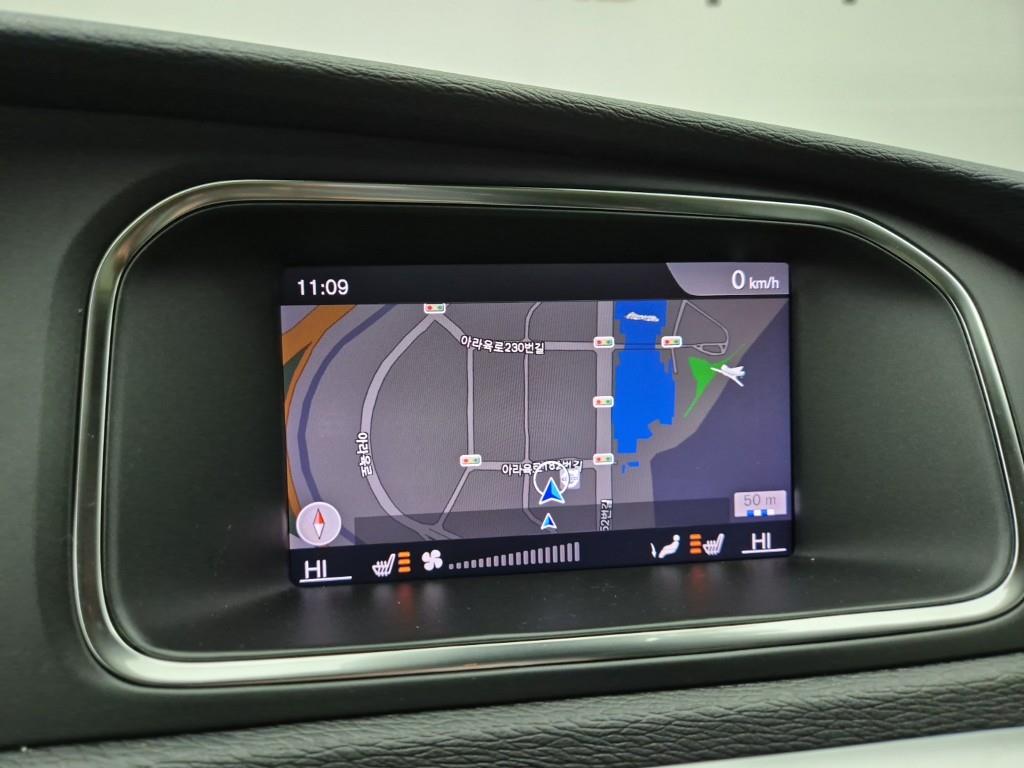 Volvo V40 2019 Blanco - Importación desde Corea - HF Imports Iquique - Foto 14