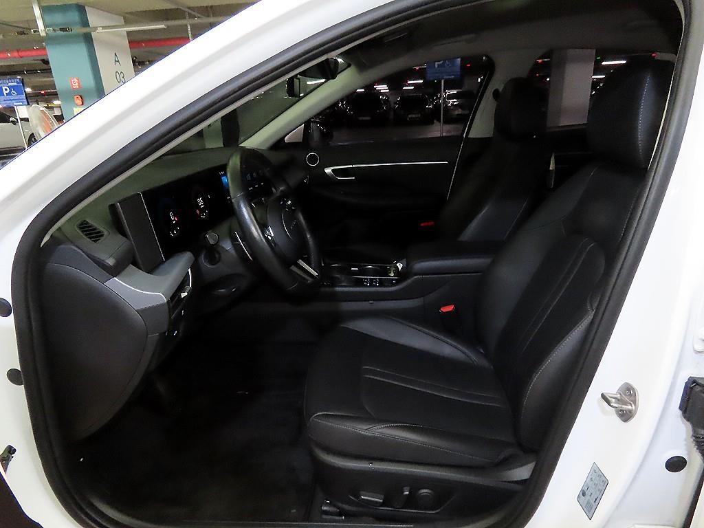 HYUNDAI Sonata - Vista 6