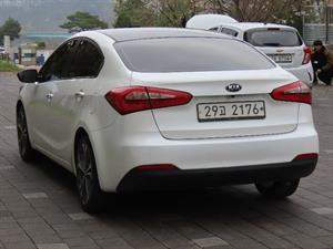 KIA K3 - Vista 8