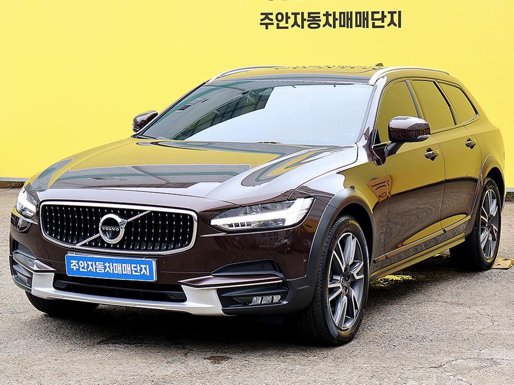 Volvo V90 - Vista 3