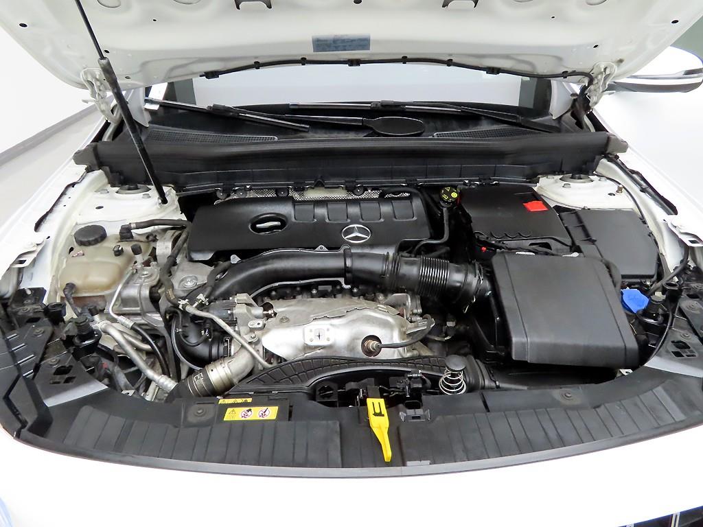 Mercedes Benz GLB Class 2023 Blanco - Importación desde Corea - HF Imports Iquique - Foto 20