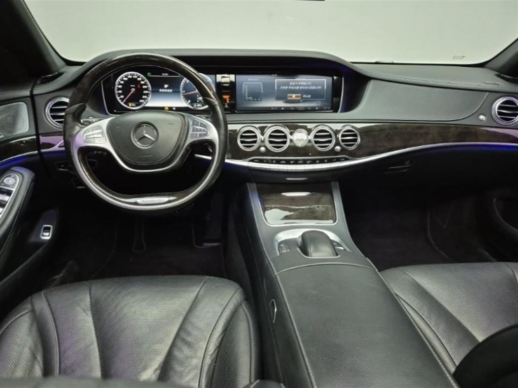Mercedes Benz S Class - Vista 7