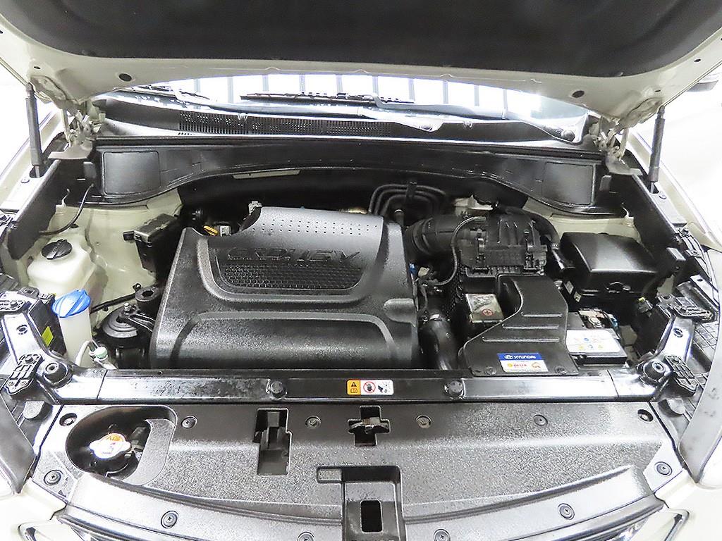 HYUNDAI Santa Fe - Vista 11