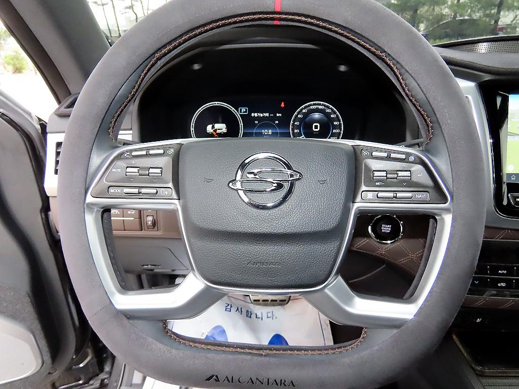 Ssangyong Rexton - Vista 8